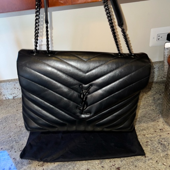 Saint Laurent - Picture 3 of 5